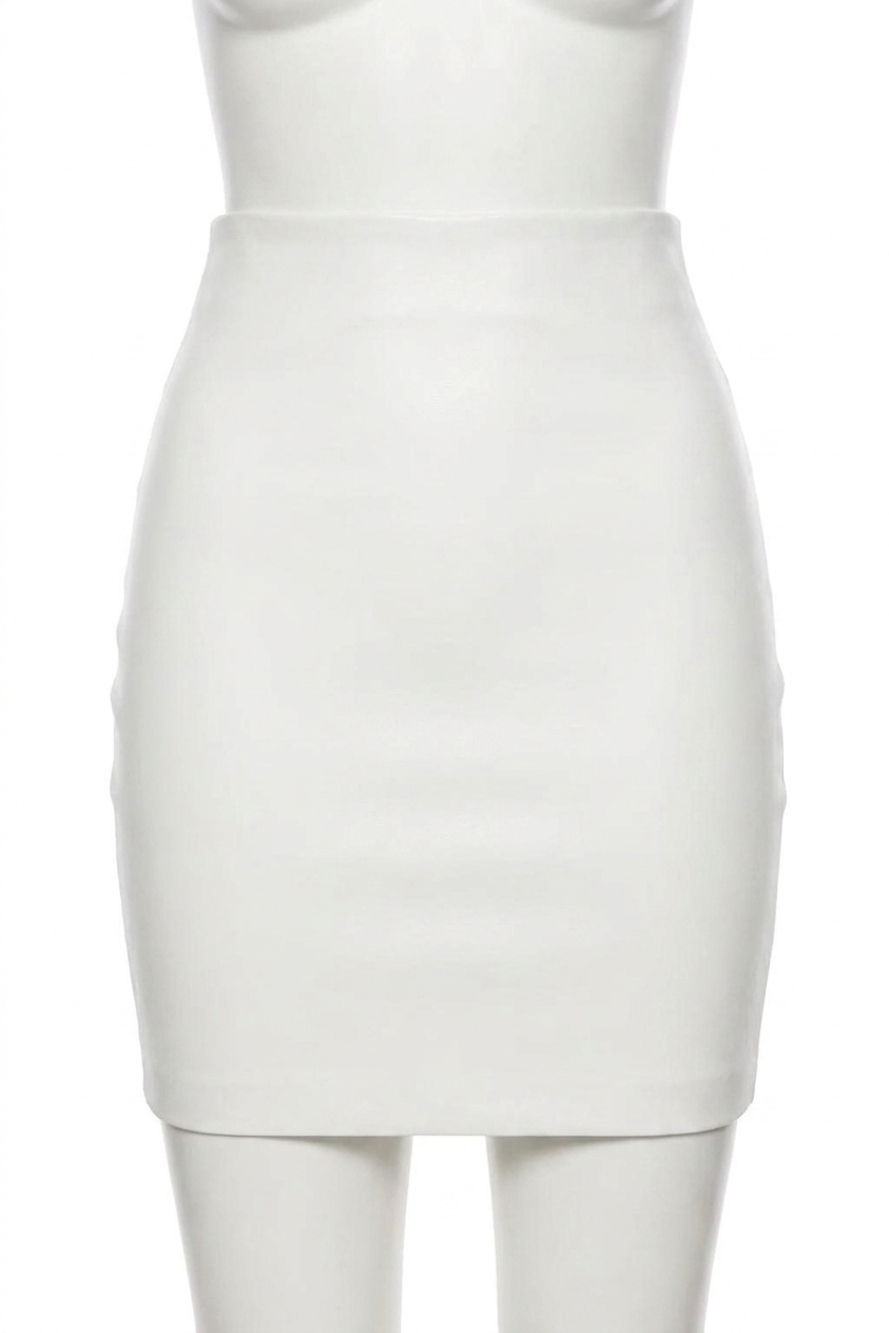 NEW COMMANDO faux leather mini-skort in white